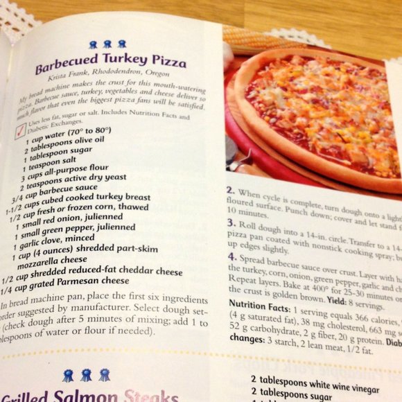 Contest Winning Recipes, Taste of Home Annual Recipes cookbook 2007 - Picture 3 of 8